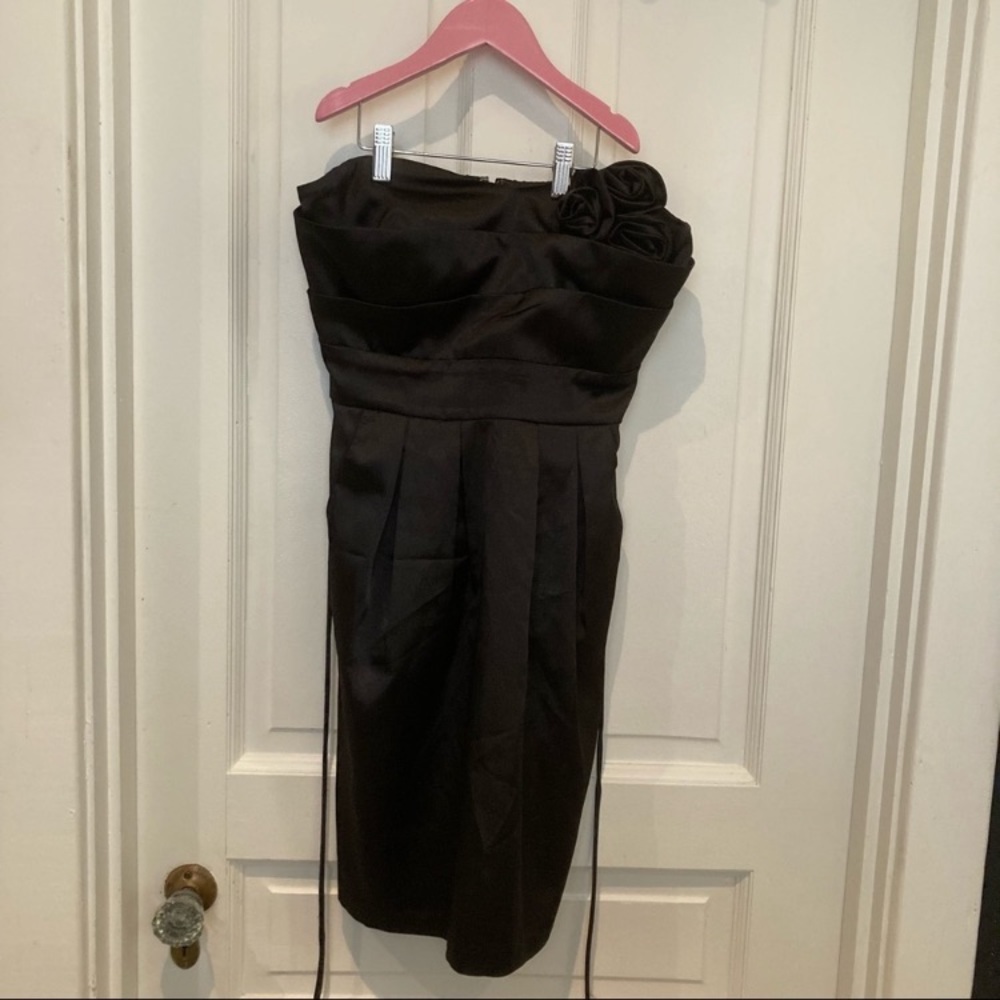 Strapless Formal Dress